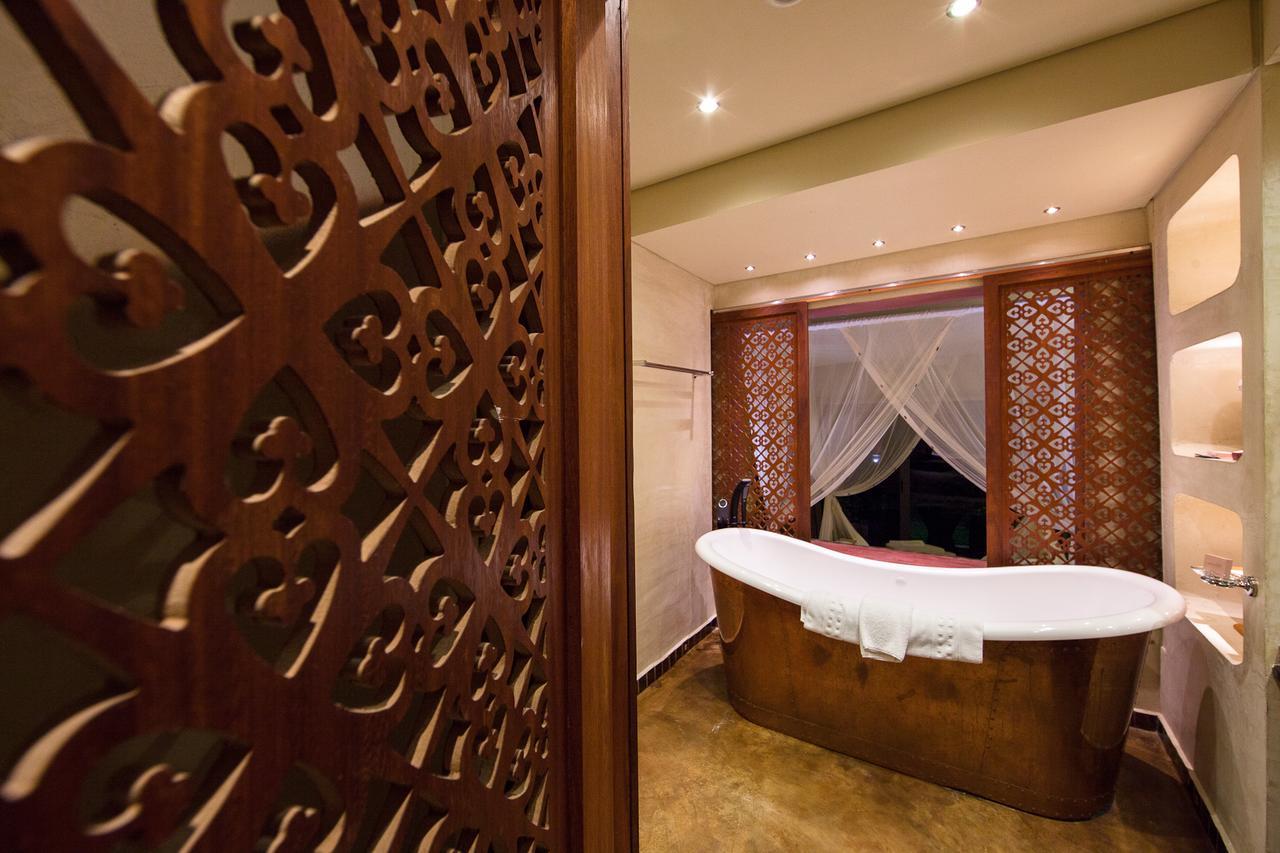 The Royal Senchi Hotel And Resort Akosombo Dış mekan fotoğraf